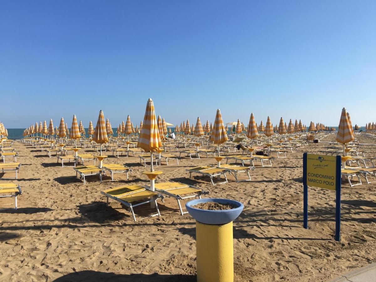 リド・ディ・イエゾロApp. Marcopolo - 100Mt Dal Mareアパートメント エクステリア 写真